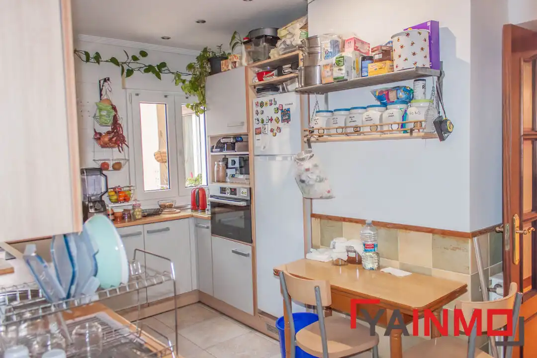 Cocina de Piso en venta en Vitoria - Gasteiz con Calefacción, Parquet y Trastero