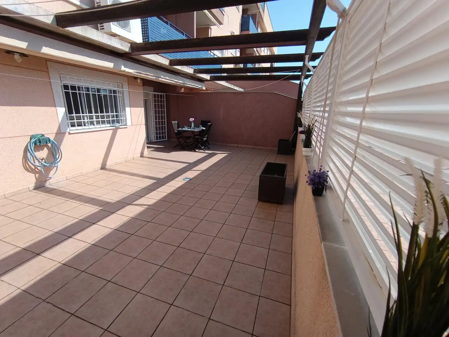 Terrasse von Erdgeschoss zum Verkauf in Casco Urbano