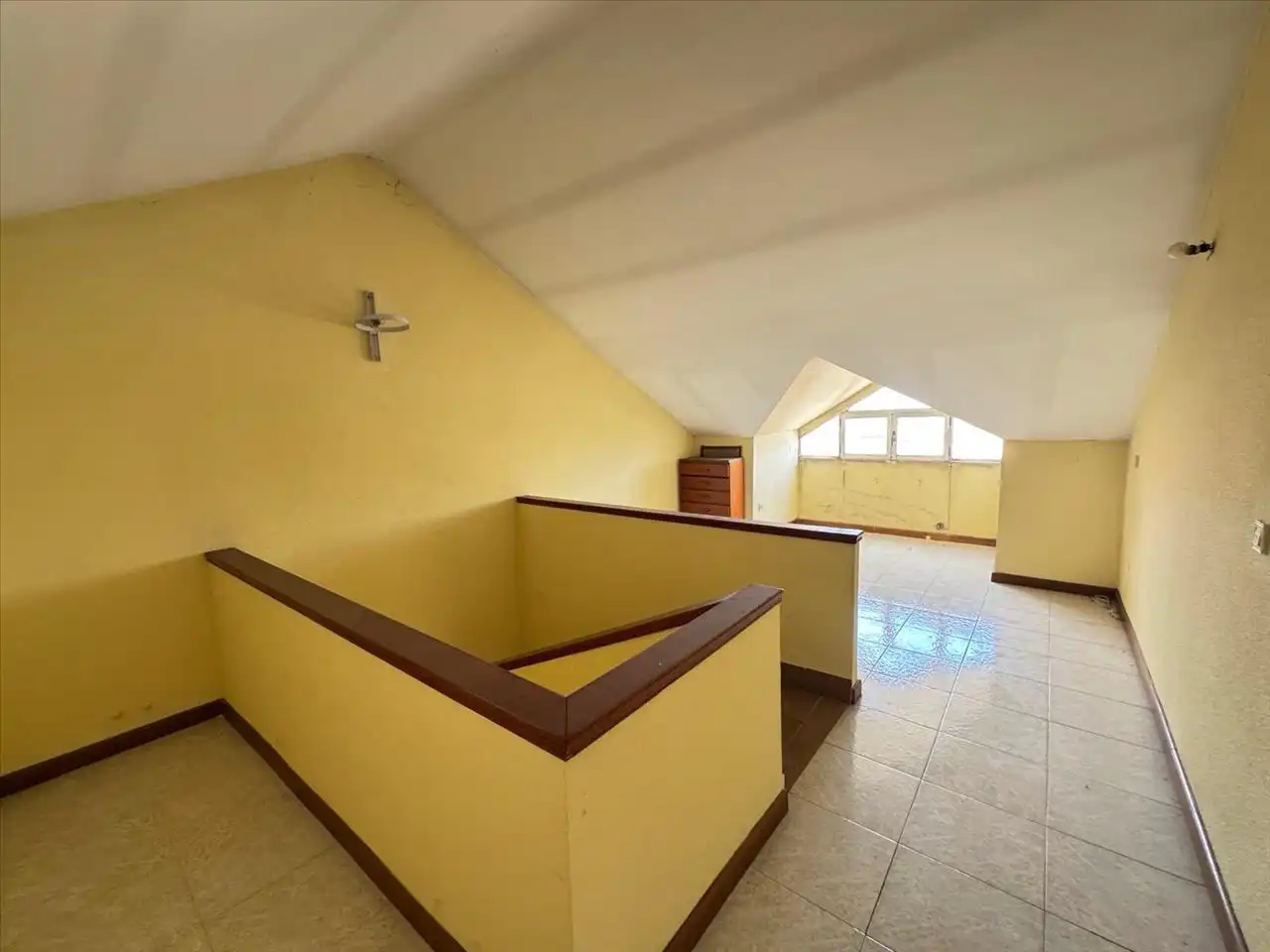 Einfamilien-Reihenhaus zum Verkauf in Matapozuelos mit Terrasse