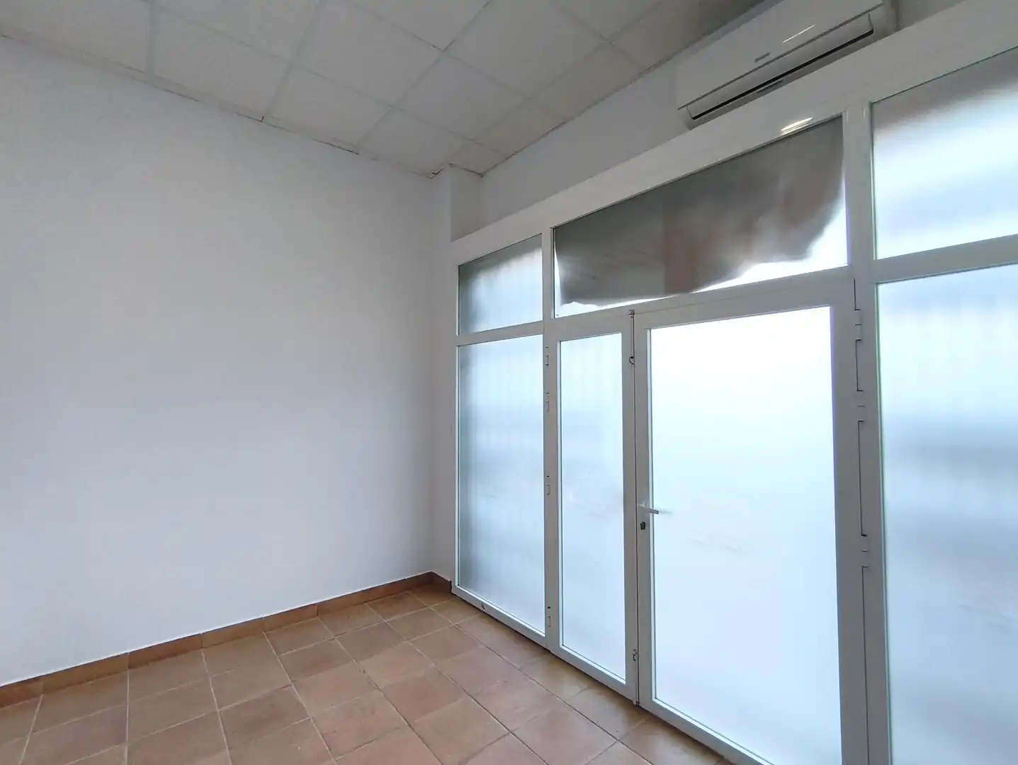 Local comercial en alquiler en San Roque - Ronda Norte, imagen 3