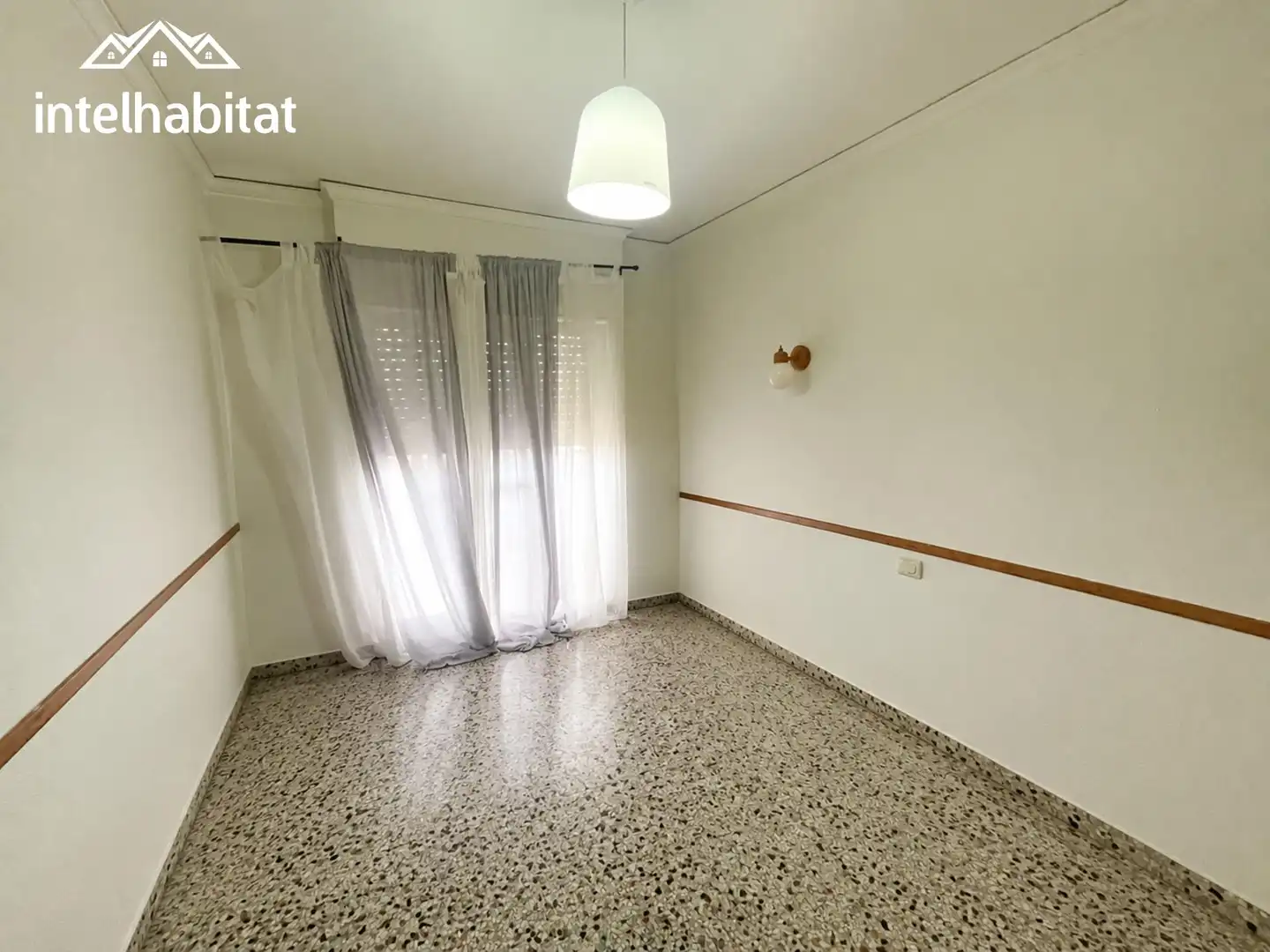 Habitación de Piso en venta en Gandia con Terraza, Amueblado y Balcón