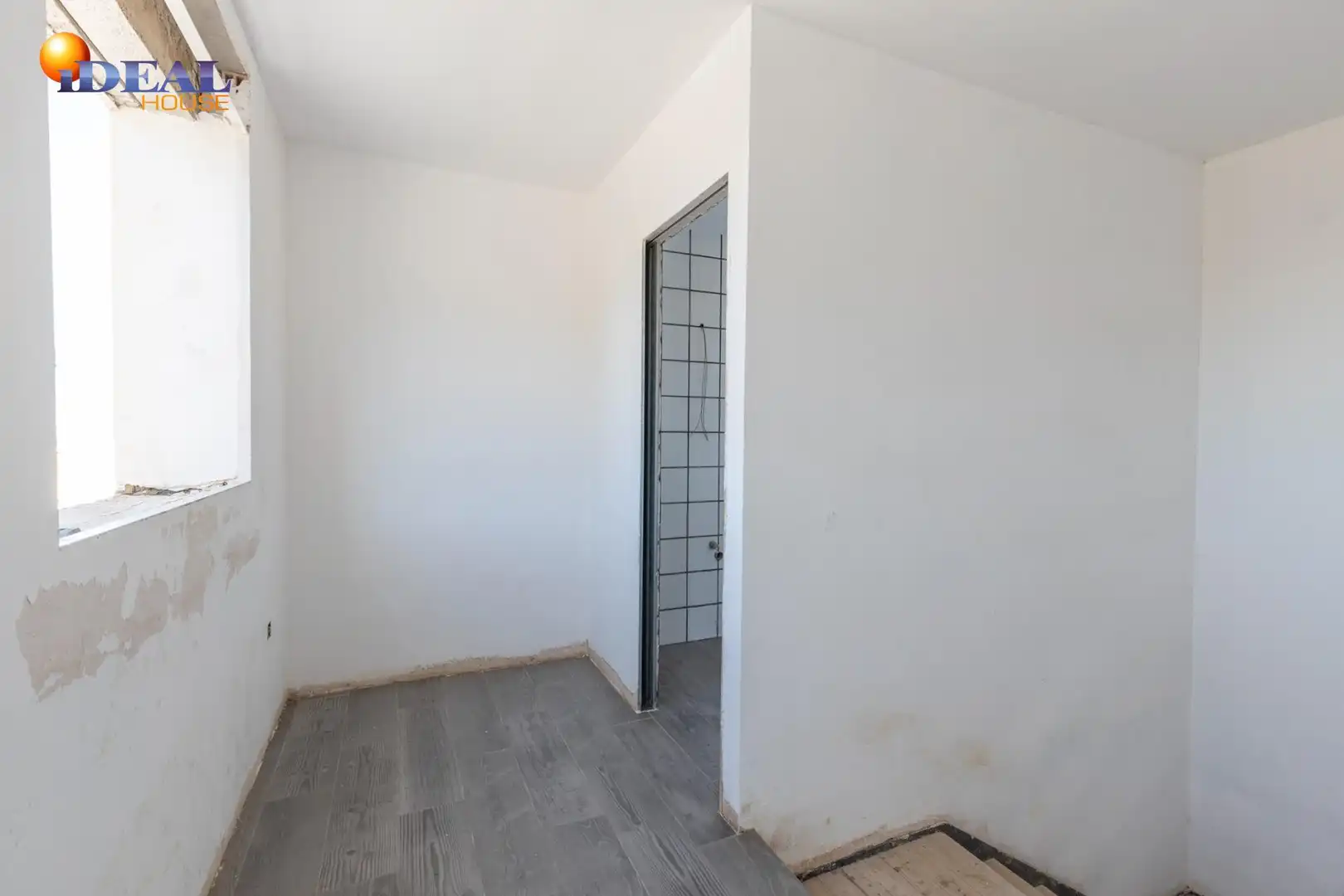 Detached house with terrace for sale in Calle Puntal de las Siete Lagunas 18, imagen 12