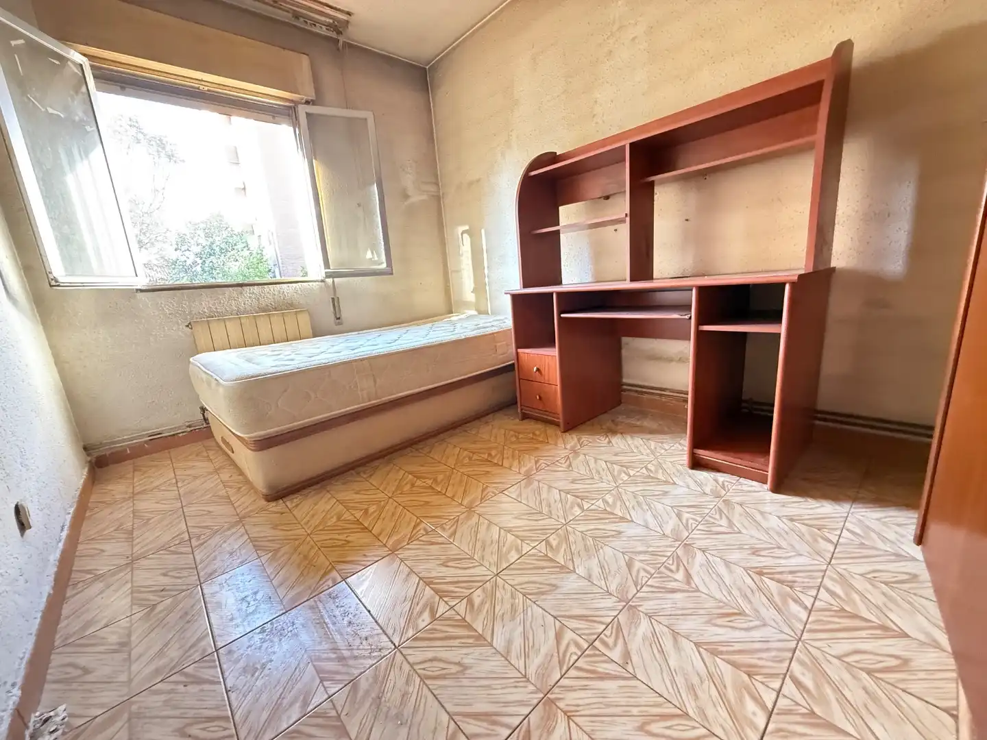 Bedroom of Flat for sale in  Madrid Capital  with Air Conditioner and Terrace