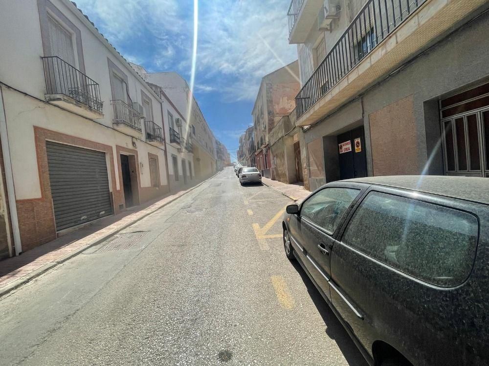 Exterior view of Premises for sale in Linares