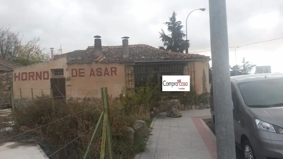 Local comercial en venda a Torrecaballeros, imagen 47