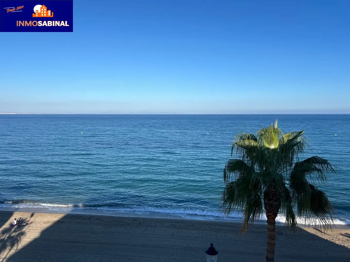 Vista exterior de Pis en venda en Roquetas de Mar ciudad