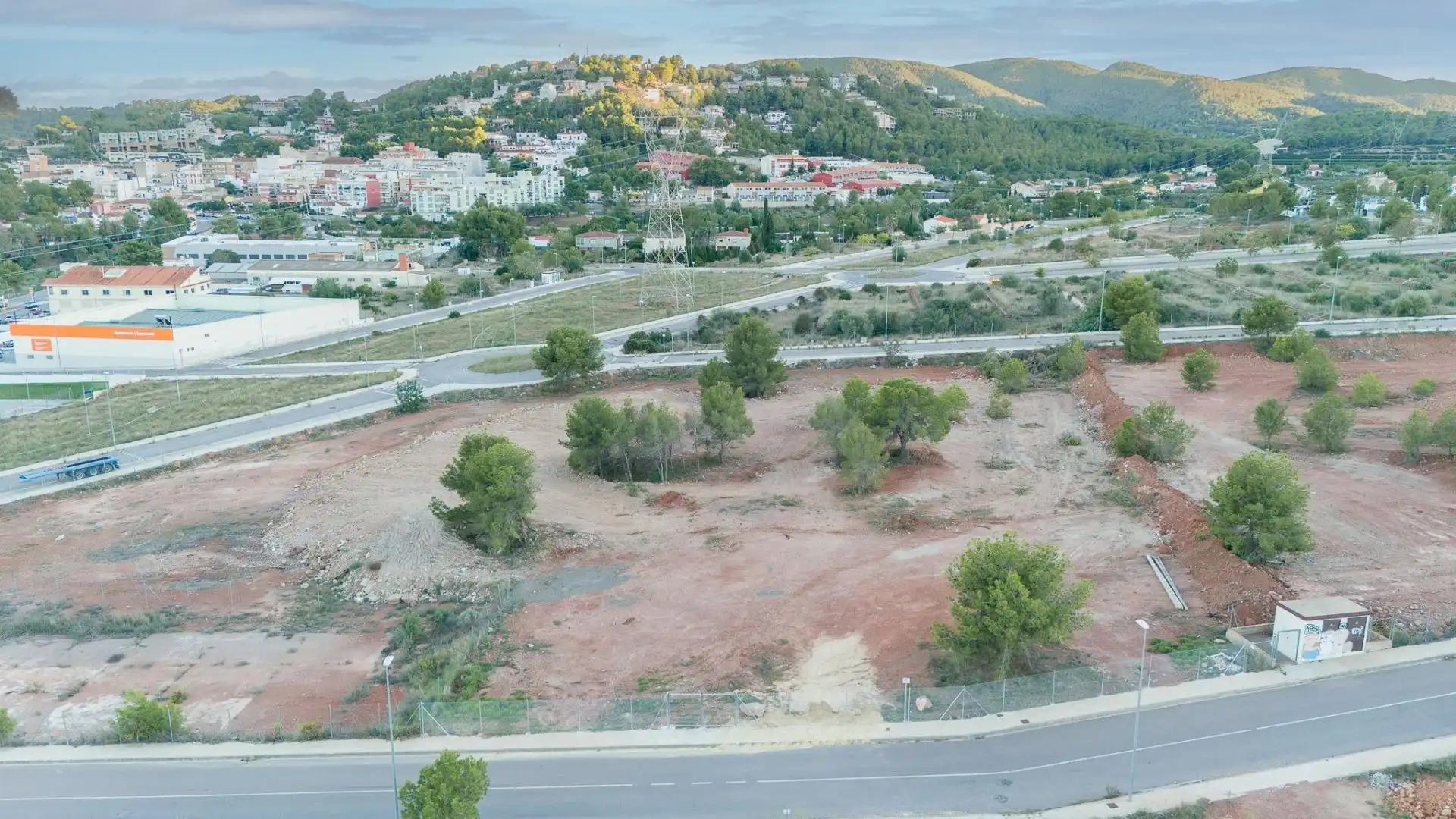 Terreno industrial en venta en Gilet