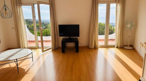 Foto 3 de Apartamento de alquiler en Alto de los Monteros, Marbella