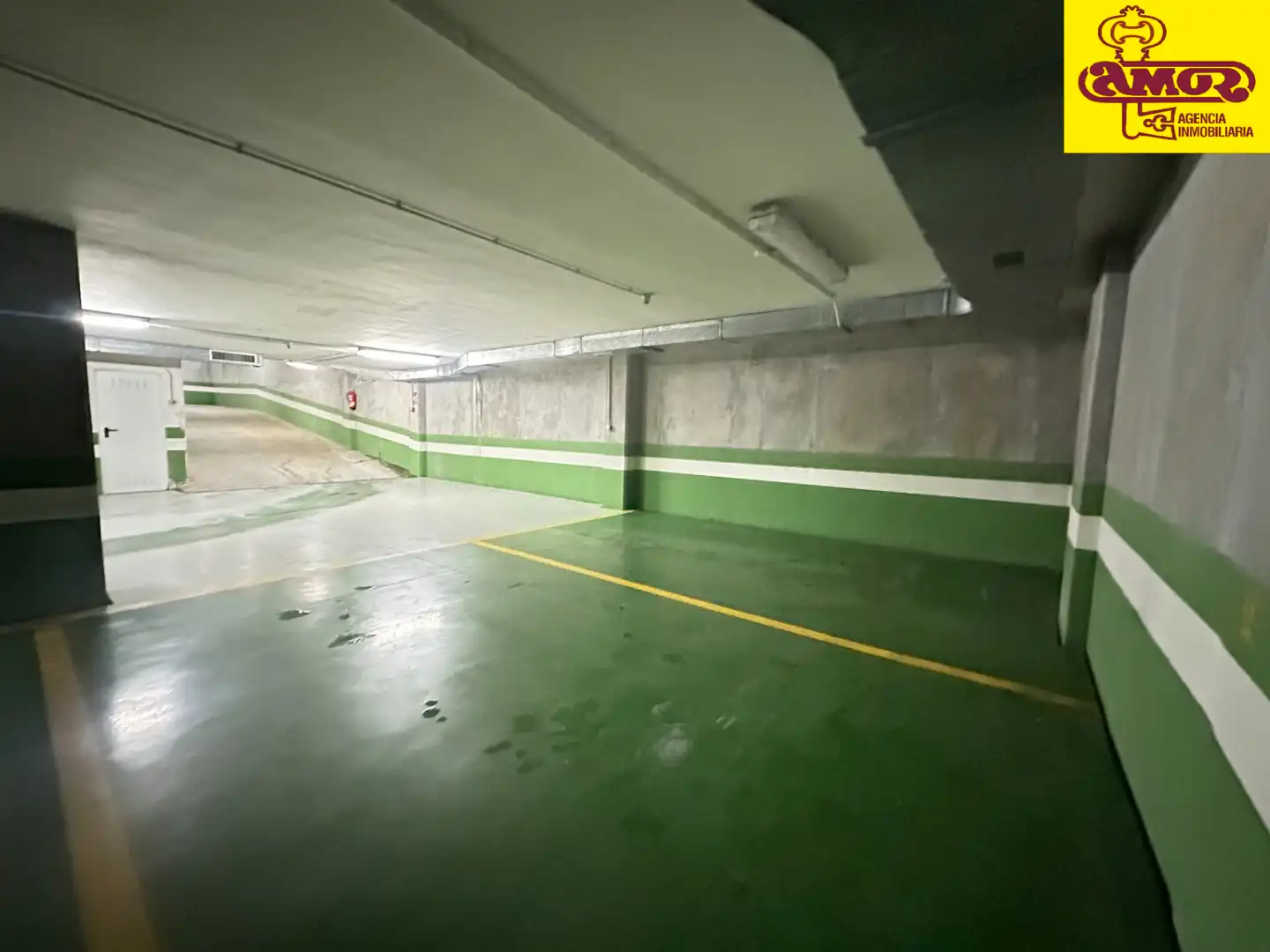 Aparcament amb ascensor en venda a Rúa de Eduardo Pondal, imagen 3
