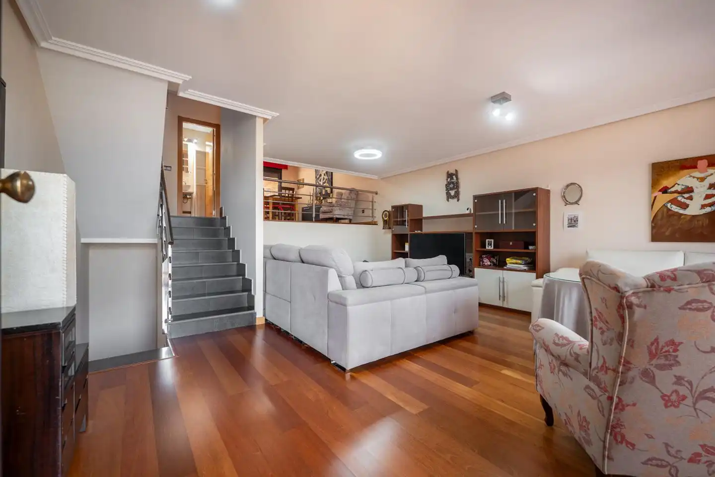 Sala de estar de Casa adosada en venta en Ávila con Calefacción, Jardín privado y Terraza