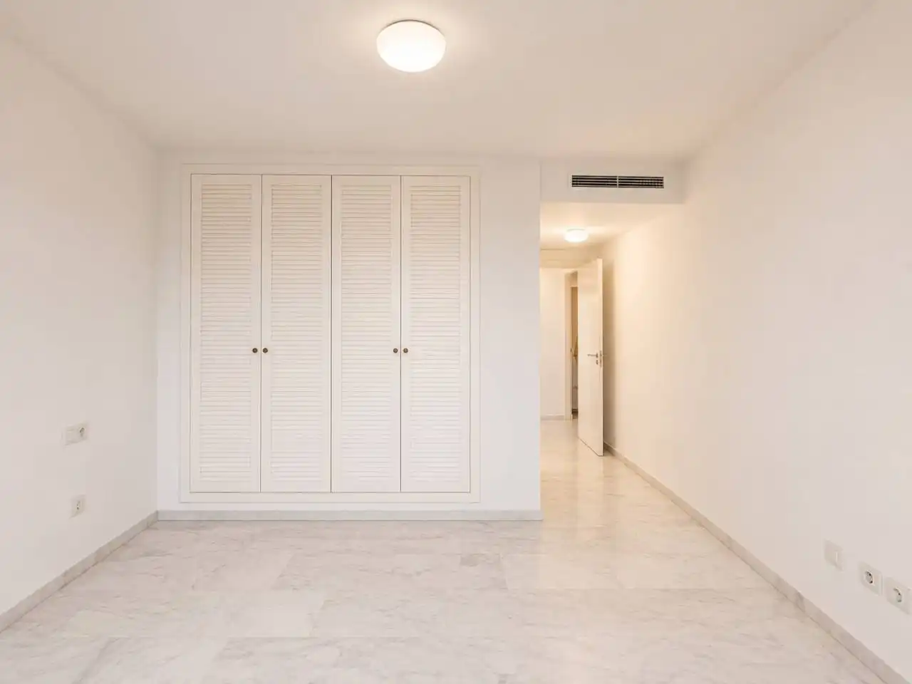 Flat for sale in Oropesa del Mar / Orpesa  with Air Conditioner, Terrace and Storage room