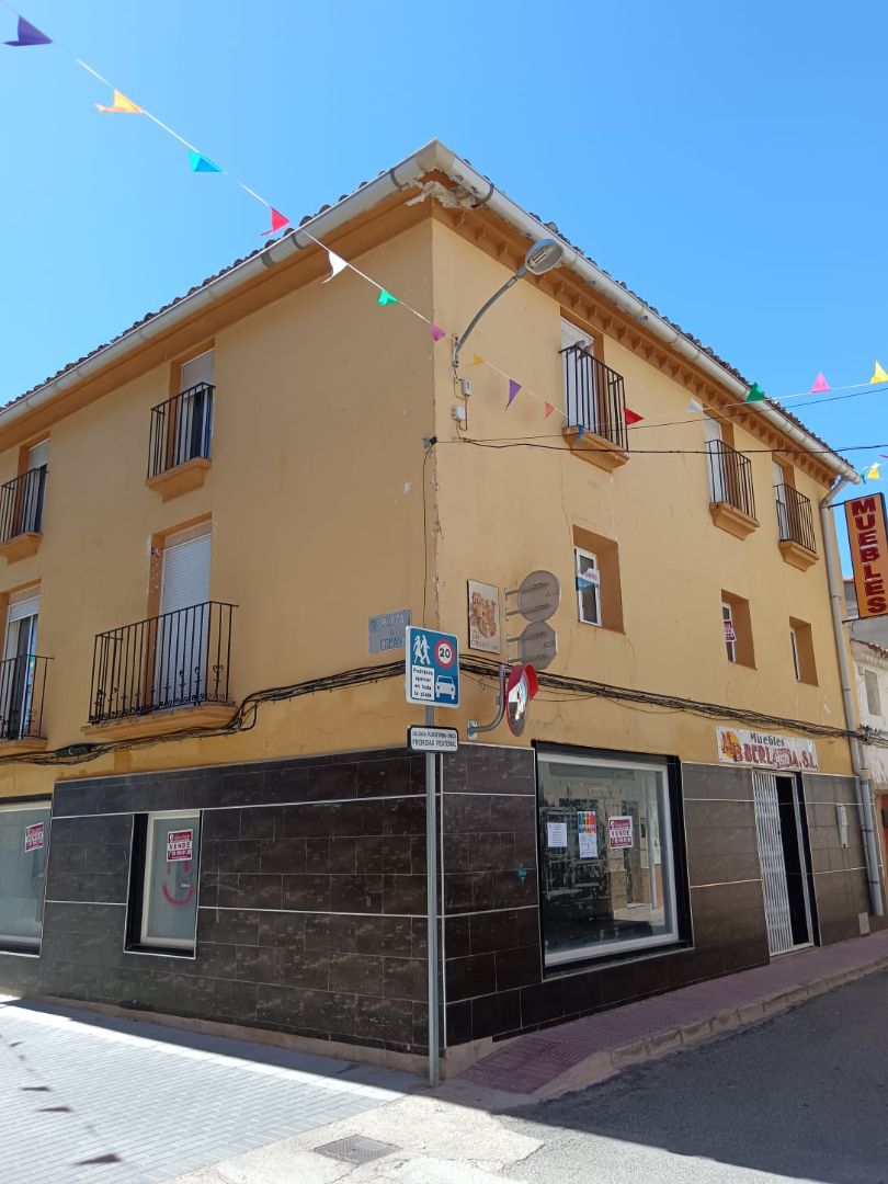 Vista exterior de Casa o xalet en venda en Camporrobles amb Balcó