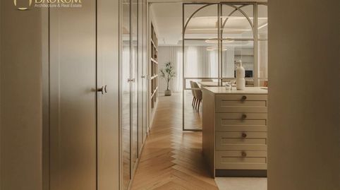 Foto 5 de Piso en venta en Ciril Amorós, El Pla del Remei, Valencia Capital