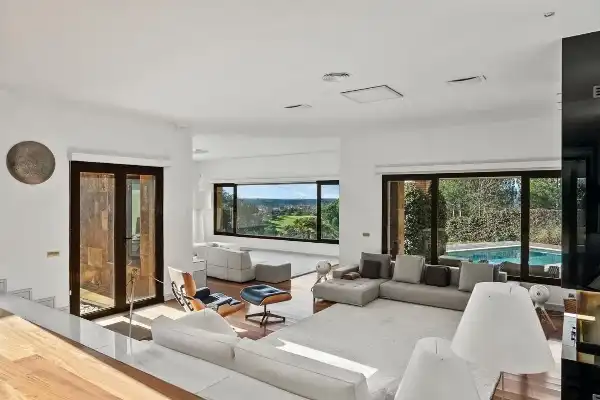 Sala de estar de Casa o chalet de alquiler en Las Rozas de Madrid con Aire acondicionado, Calefacción y Jardín privado