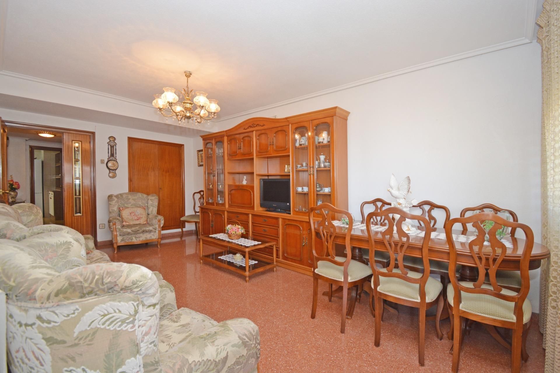 Living room of Flat for sale in  Zaragoza Capital  with Heating and Terrace
