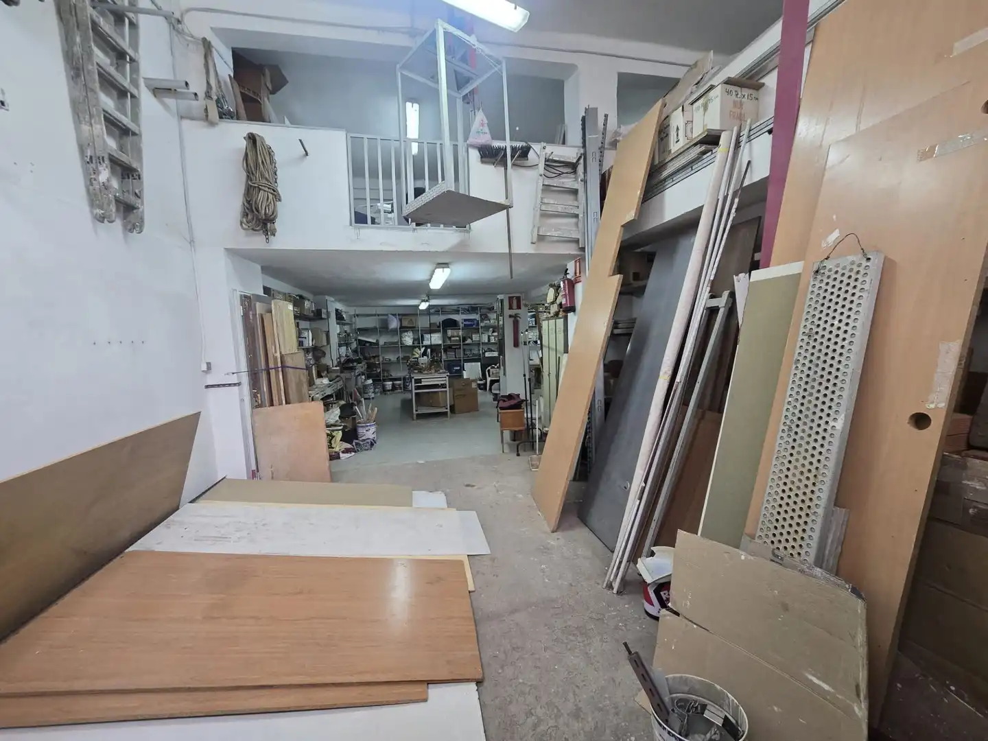 Local en venta en  Logroño