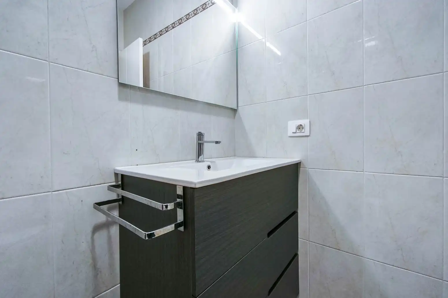 Baño de Piso en venta en Lugo con Calefacción, Trastero y Amueblado