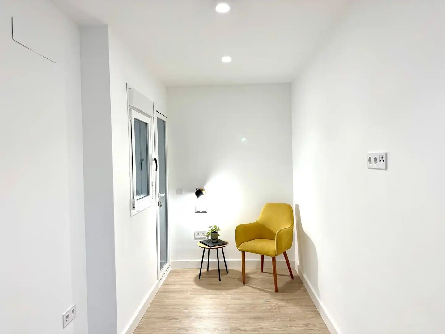 Wohnungen zum Verkauf in Málaga mit Klimaanlage, Terrasse und Balkon