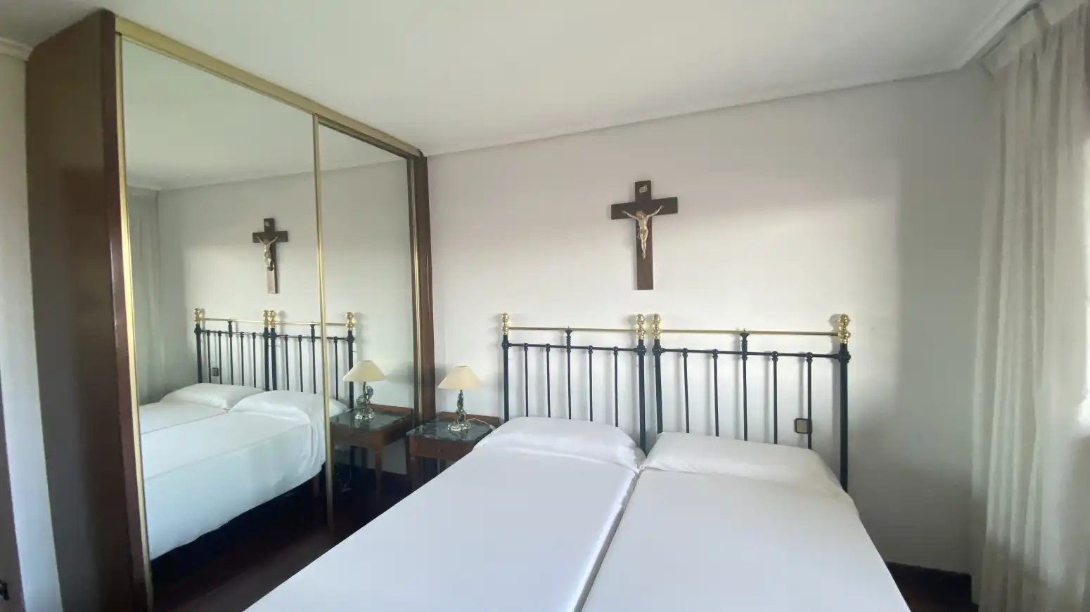 Schlafzimmer von Wohnung zum Verkauf in Santander mit Heizung, Privatgarten und Terrasse
