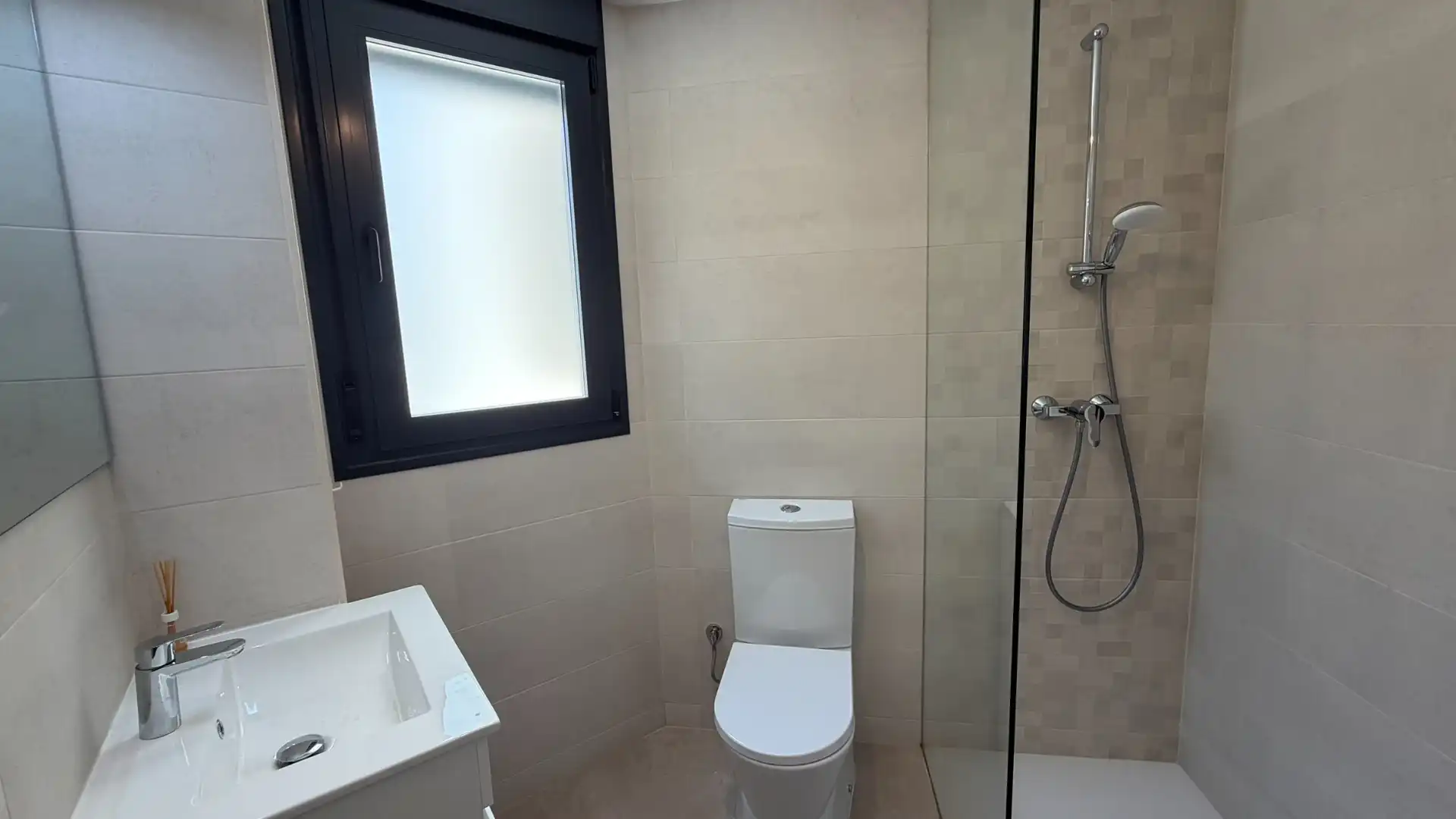 Apartamento con piscina en venta en Calle Alemania 3, imagen 19