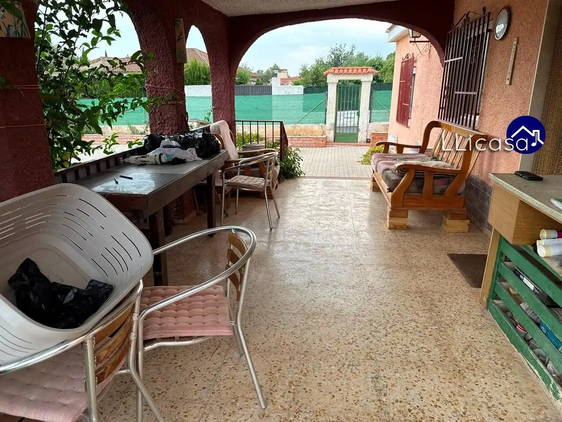 Xalet amb terrassa en venda a Vilamarxant, imagen 3