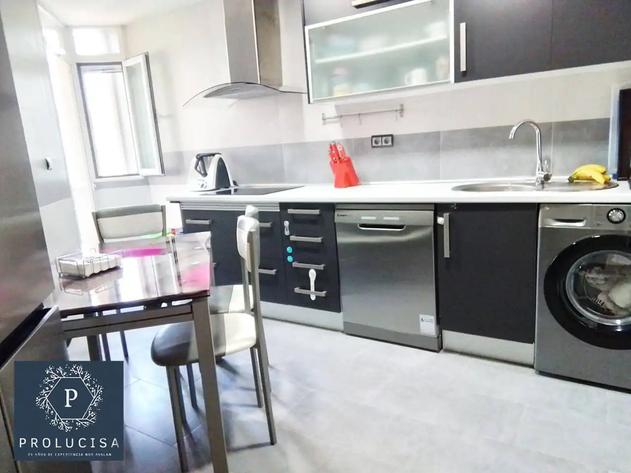 Kitchen of Flat for sale in Móstoles  with Air Conditioner, Heating and Terrace