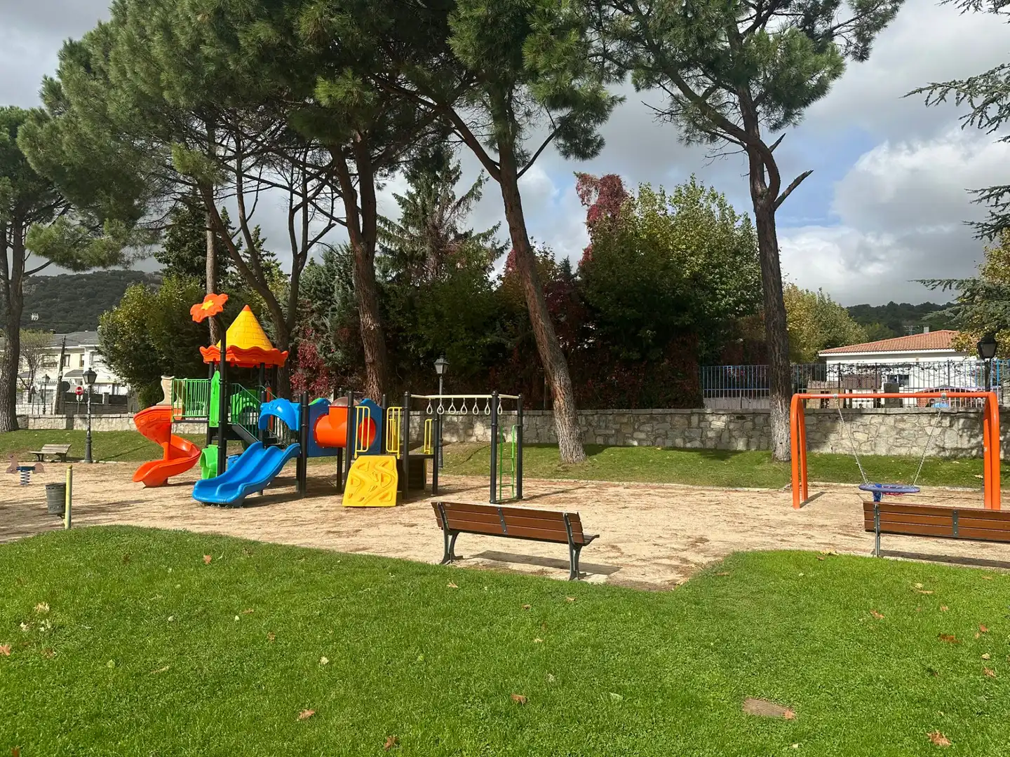 Jardín de Casa o chalet en venta en Collado Mediano con Calefacción, Jardín privado y Piscina