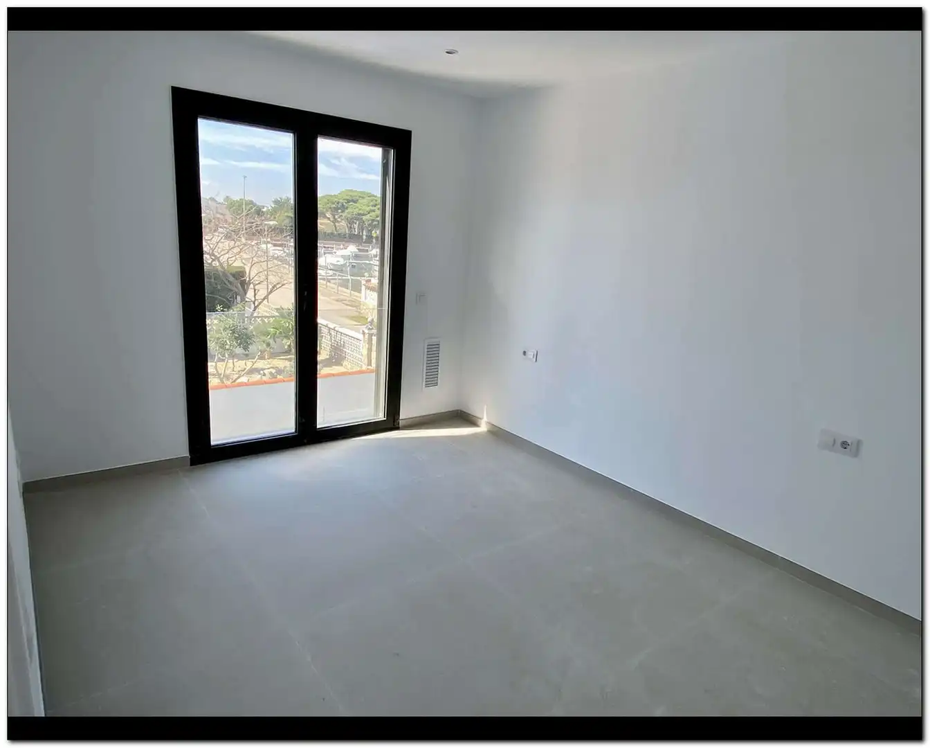 House with pool for sale in Requesens, imagen 15