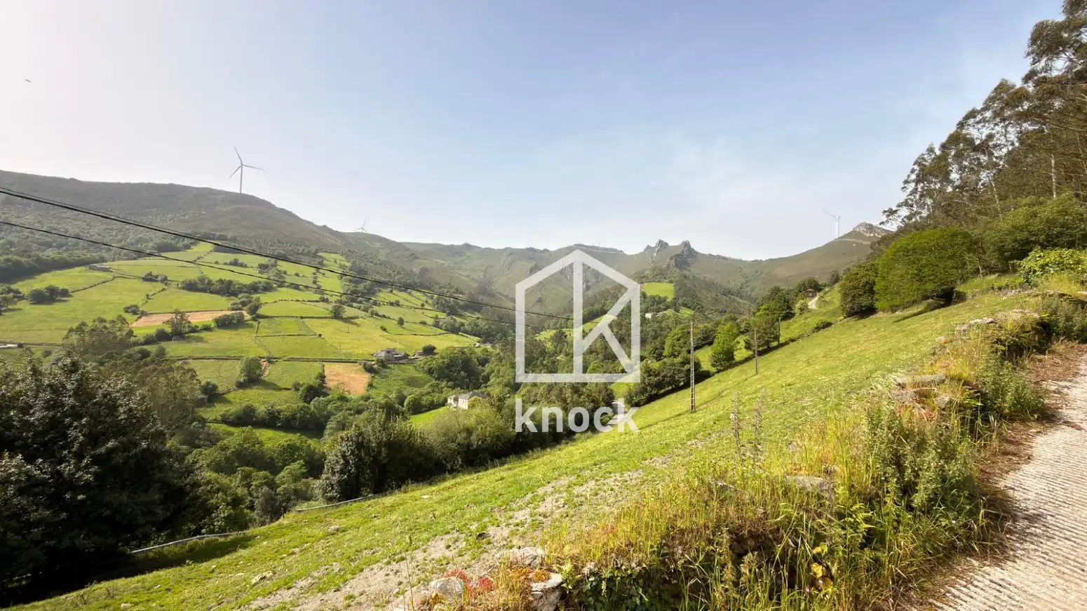 Casa o xalet en venda en Valdés - Luarca amb Calefacció i Jardí privat