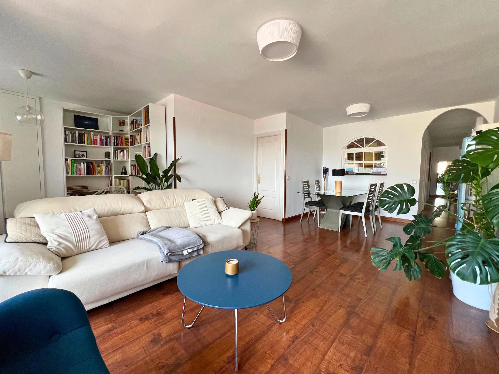 Living room of Flat for sale in  Madrid Capital  with Air Conditioner and Terrace