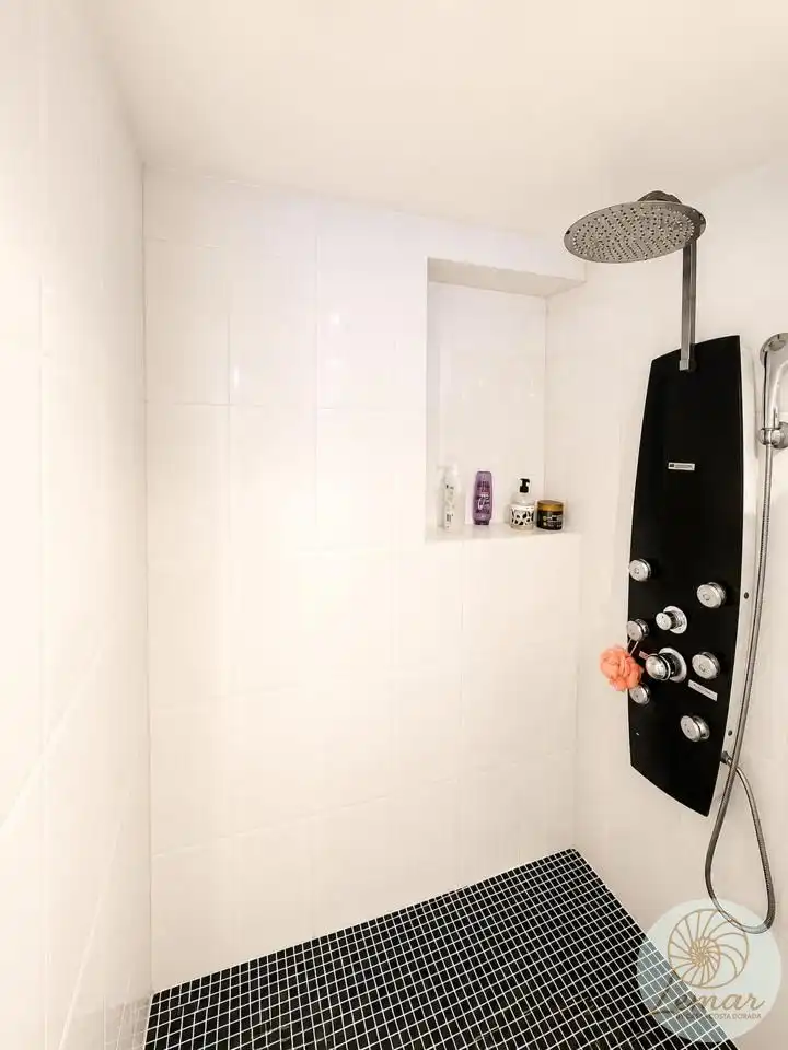 Baño de Planta baja en venta en L'Ametlla de Mar  con Aire acondicionado y Amueblado