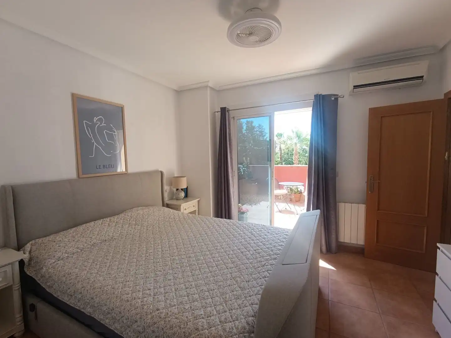 Dormitori de Casa o xalet en venda en Totana amb Aire condicionat, Jardí privat i Terrassa