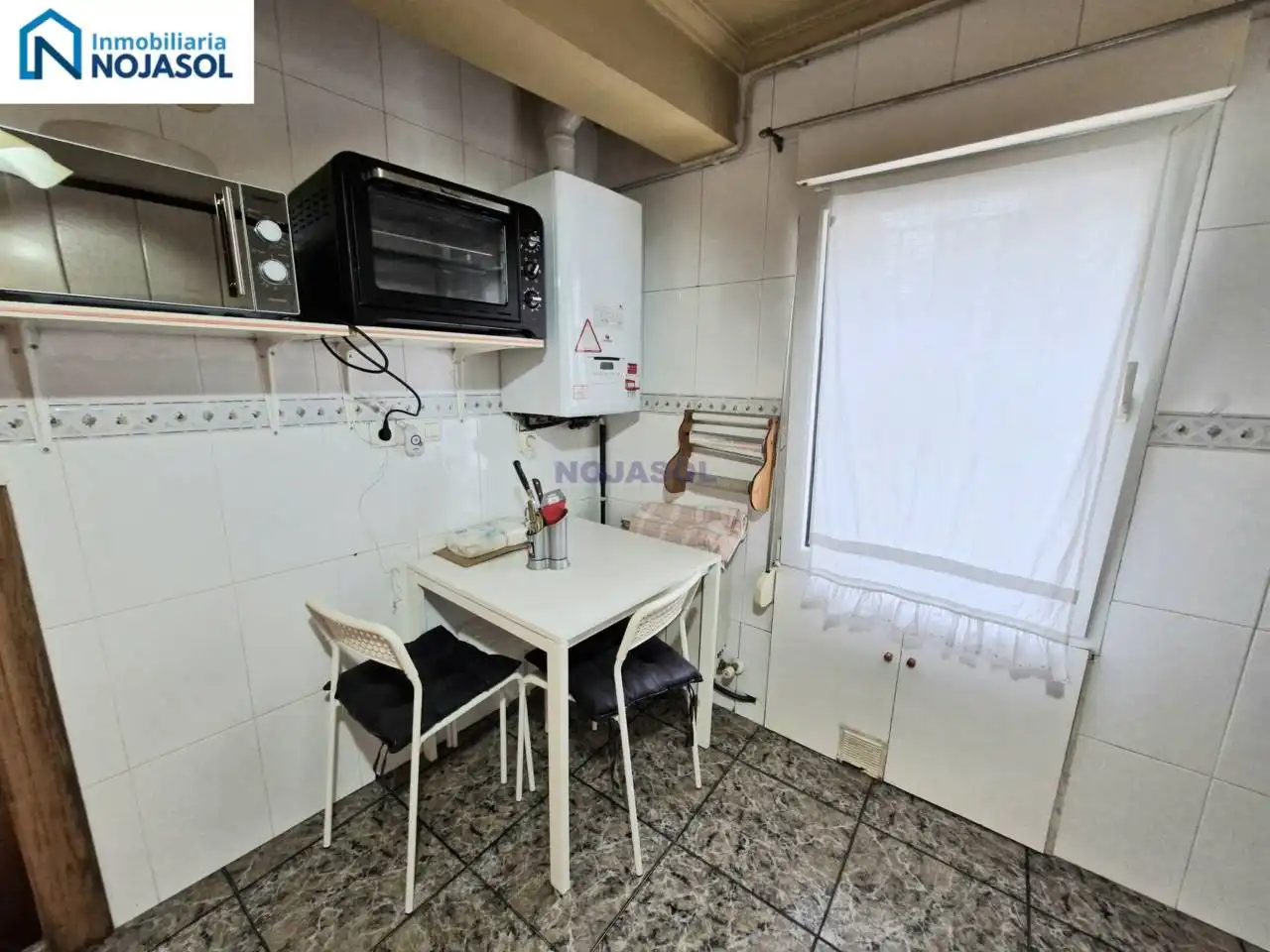 Cocina de Casa adosada en venta en Noja con Calefacción, Jardín privado y Amueblado