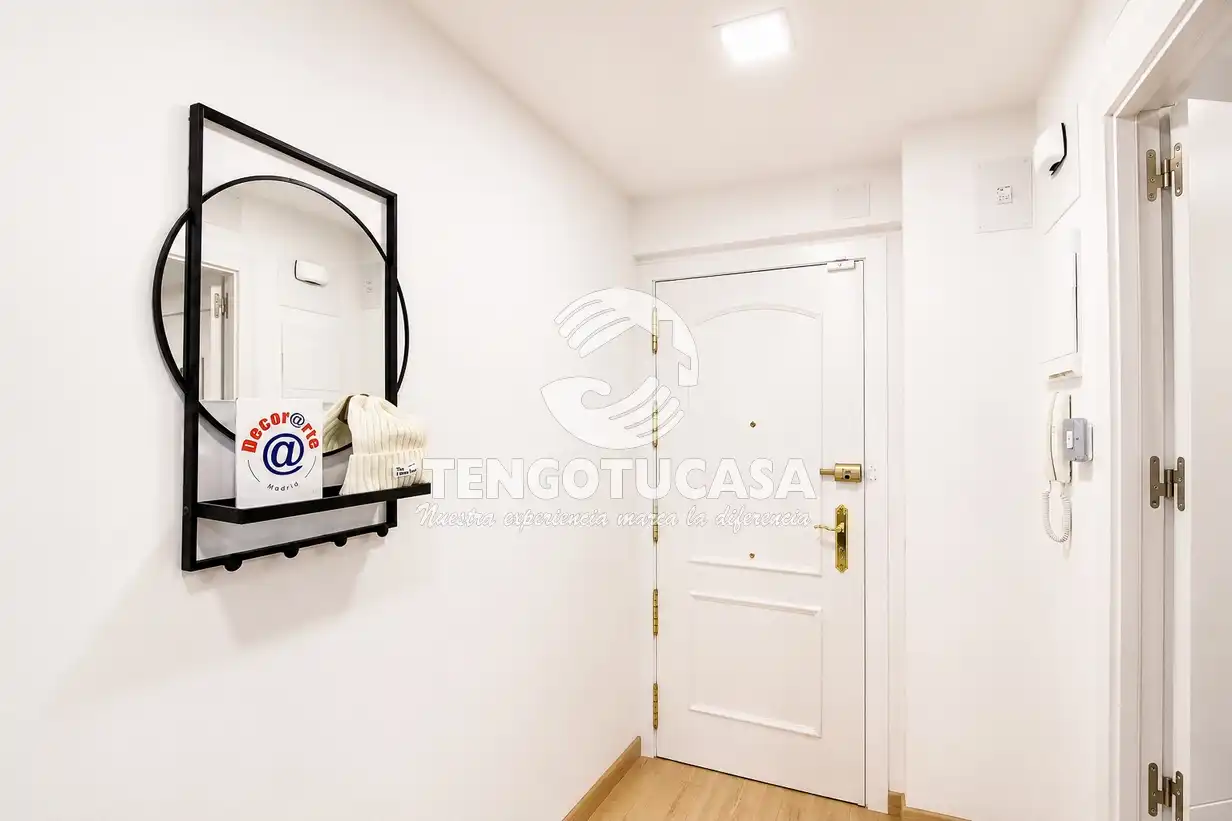 Flat for sale in Madrid  with Air Conditioner, Heating and Terrace