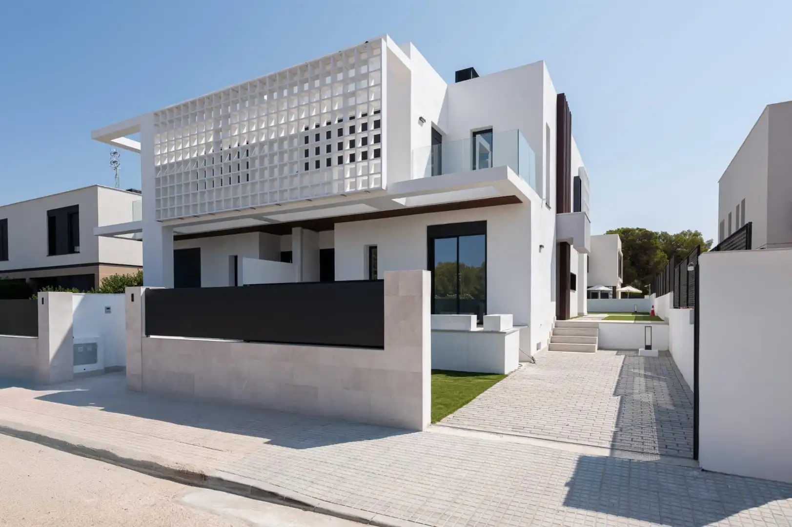 Casa aparellada amb piscina en venda a Maioris-Puig de Ros