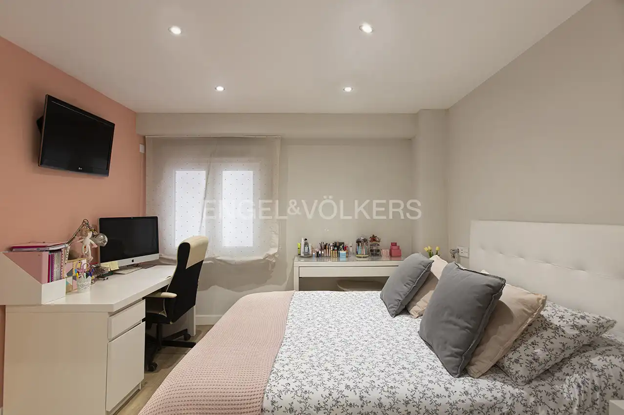 Habitación de Piso en venta en Gijón  con Calefacción y Terraza