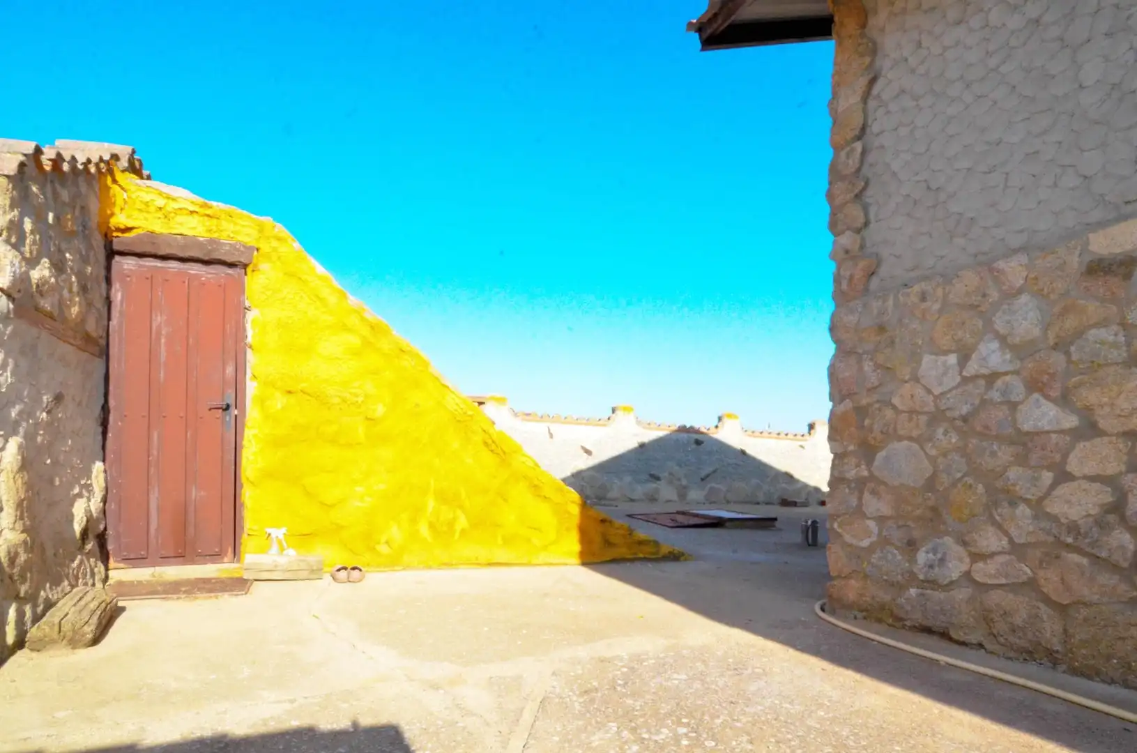 Exterior view of Industrial buildings for sale in Calvarrasa de Arriba