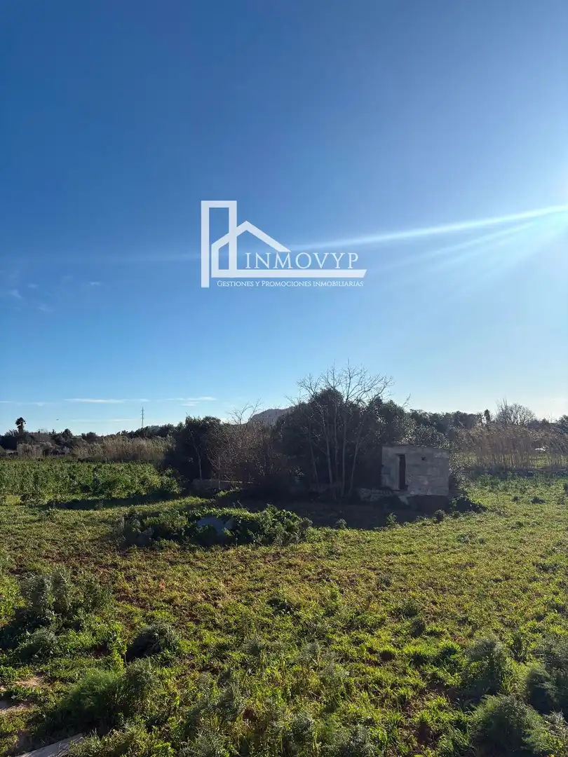 Finca rústica en venda en Búger amb Jardí privat, Terrassa i Traster