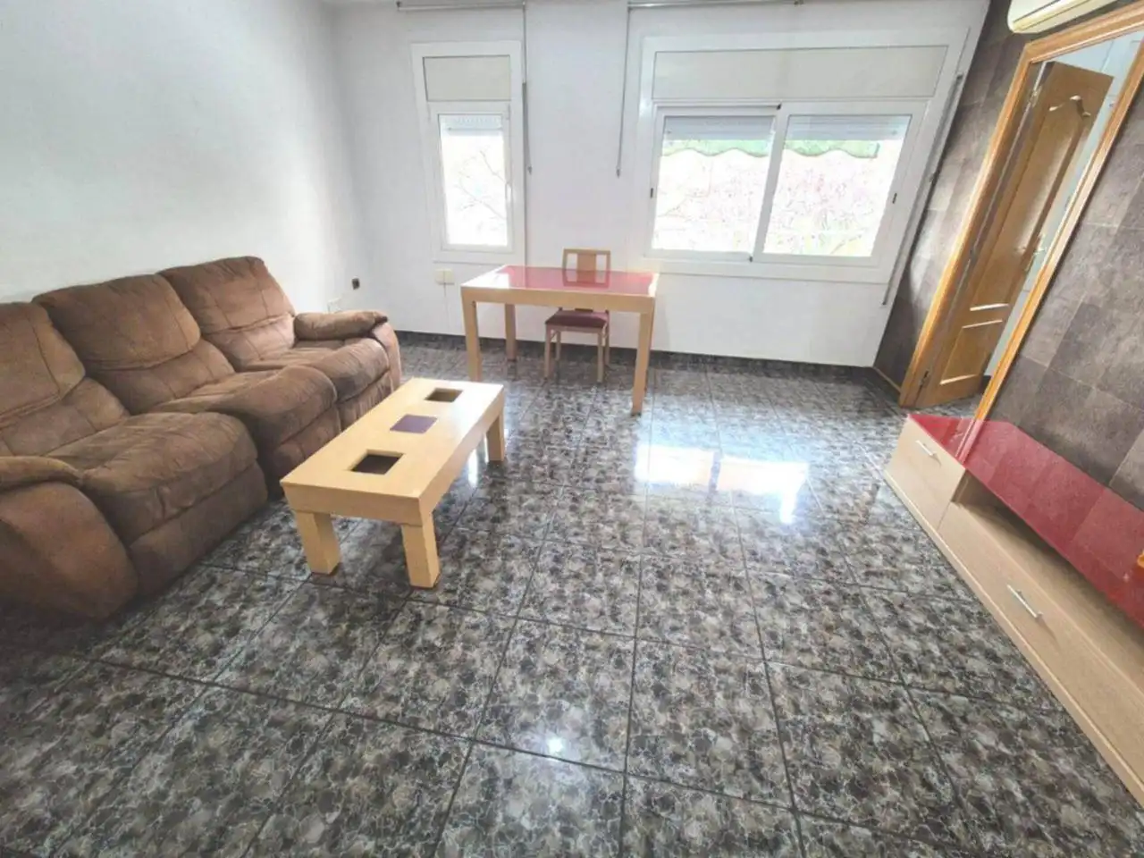 Exterior view of Flat for sale in Badalona  with Air Conditioner