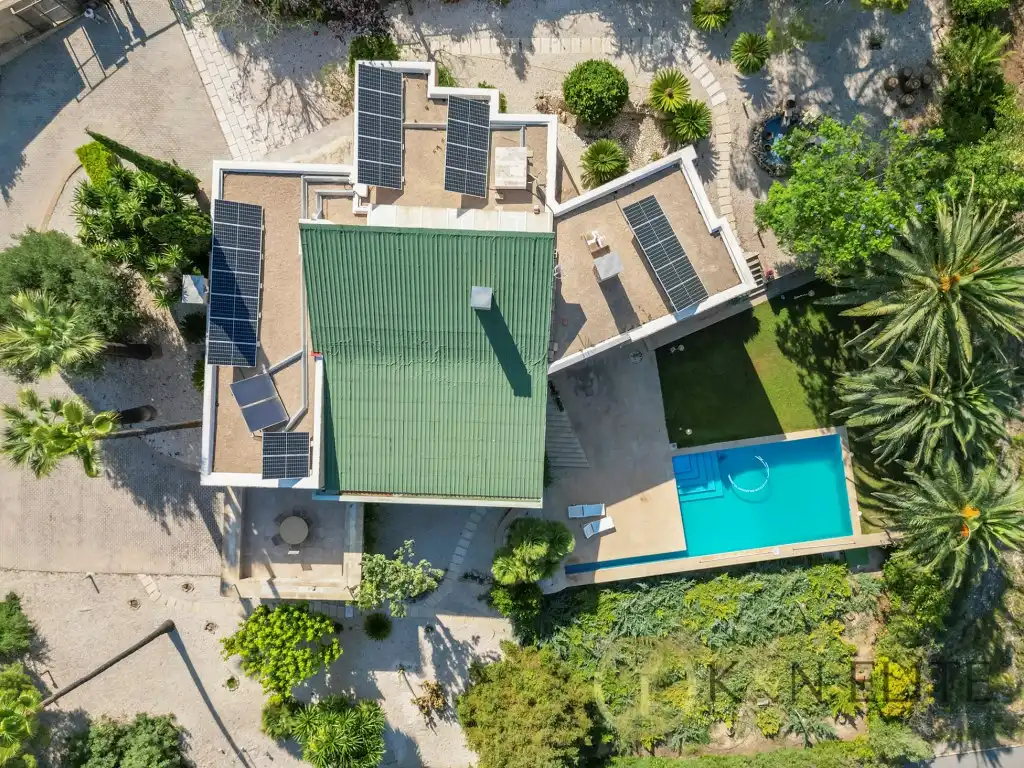 Exterior view of Houses for sale in Petrer  with Private garden and Swimming Pool