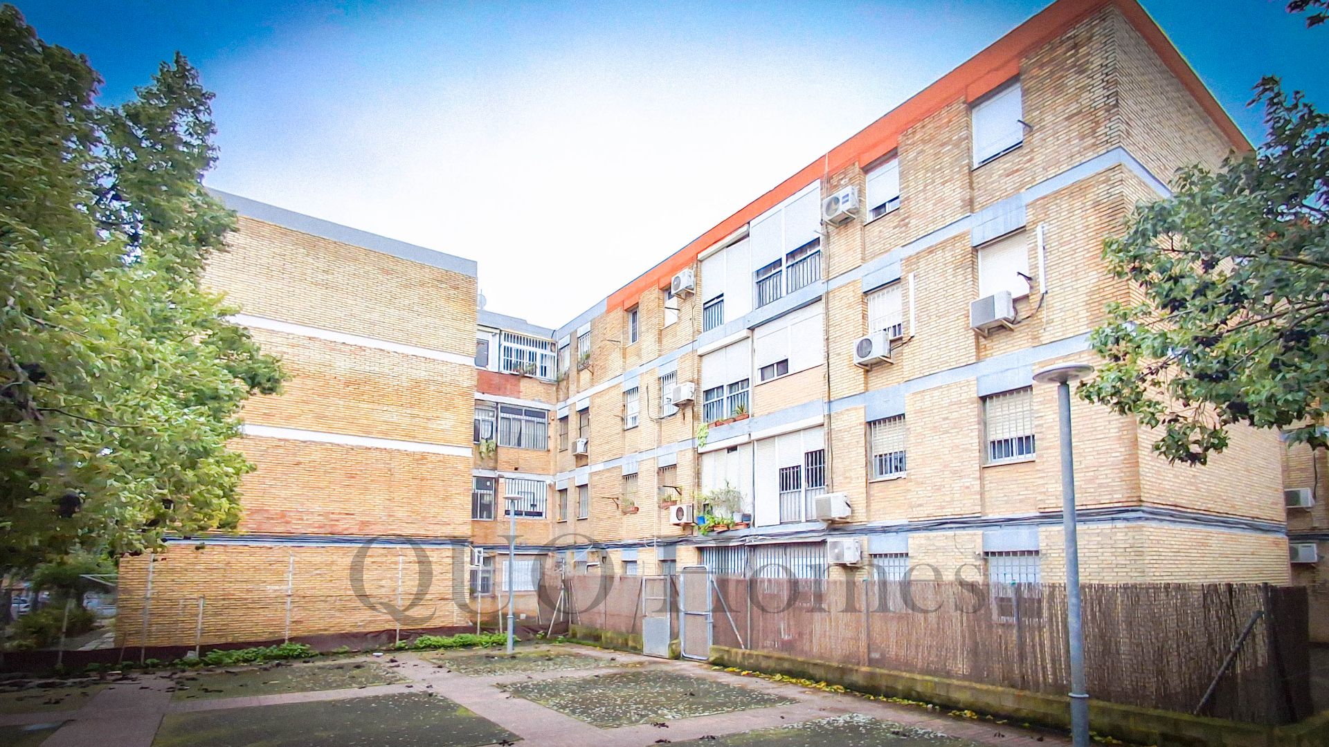 Vista exterior de Pis en venda en Jerez de la Frontera amb Aire condicionat, Moblat i Rentadora