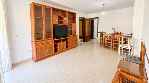 Foto 4 de Piso en venta en Avenida de la Constitución, Arroyo de la Miel, Benalmádena