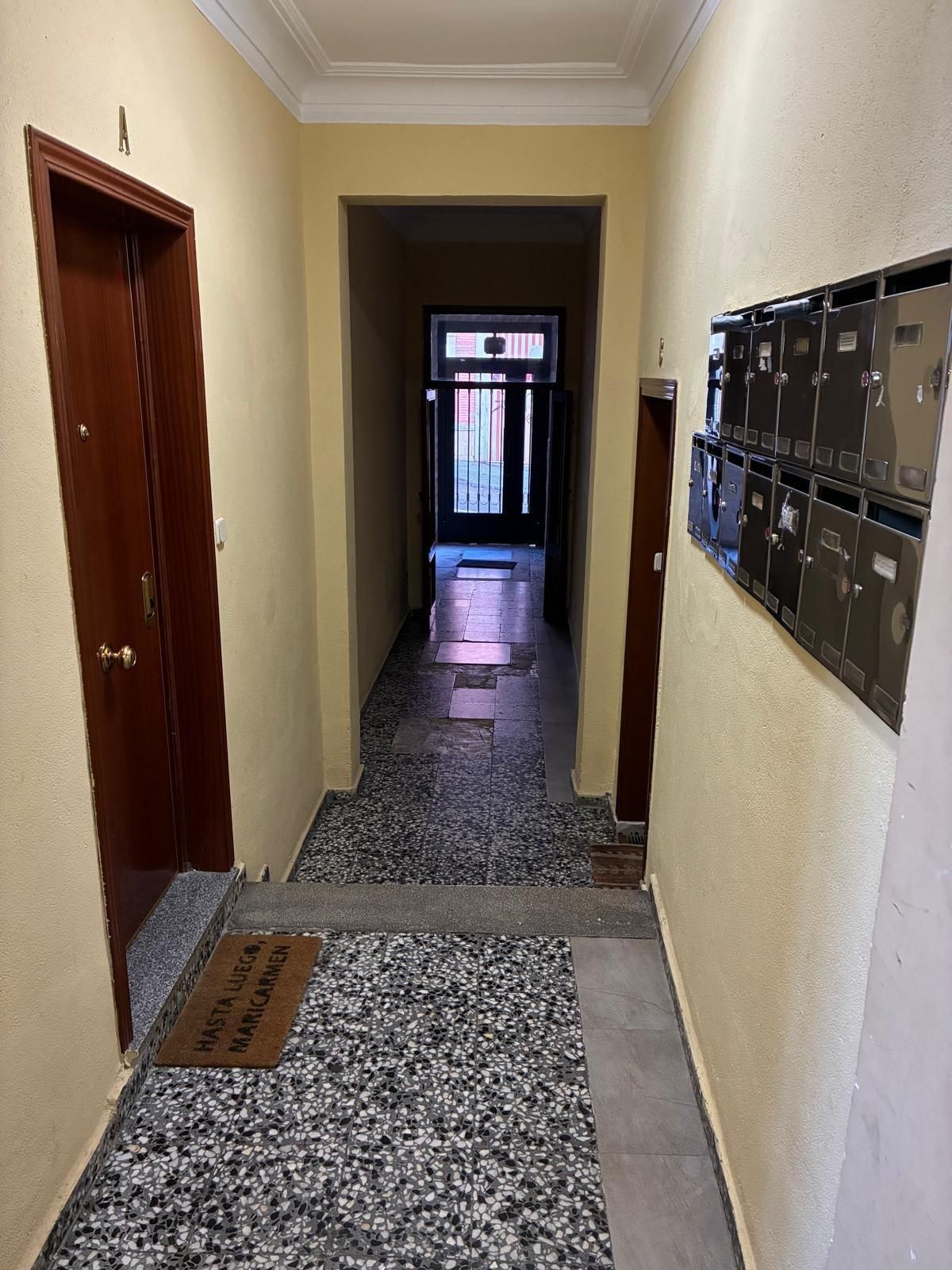 Flat for sale in  Madrid Capital  with Balcony