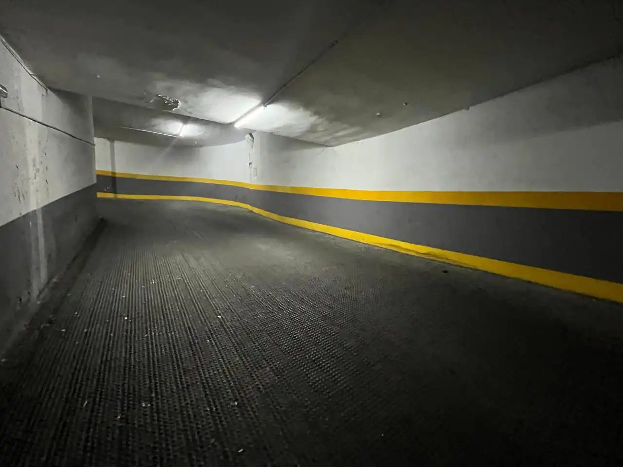 Aparcamiento en venta en Fernando El Catolico, imagen 3