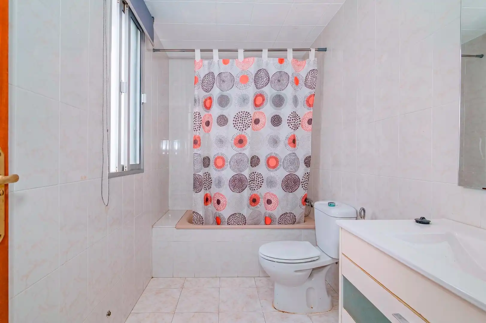 Baño de Piso en venta en Armilla con Balcón