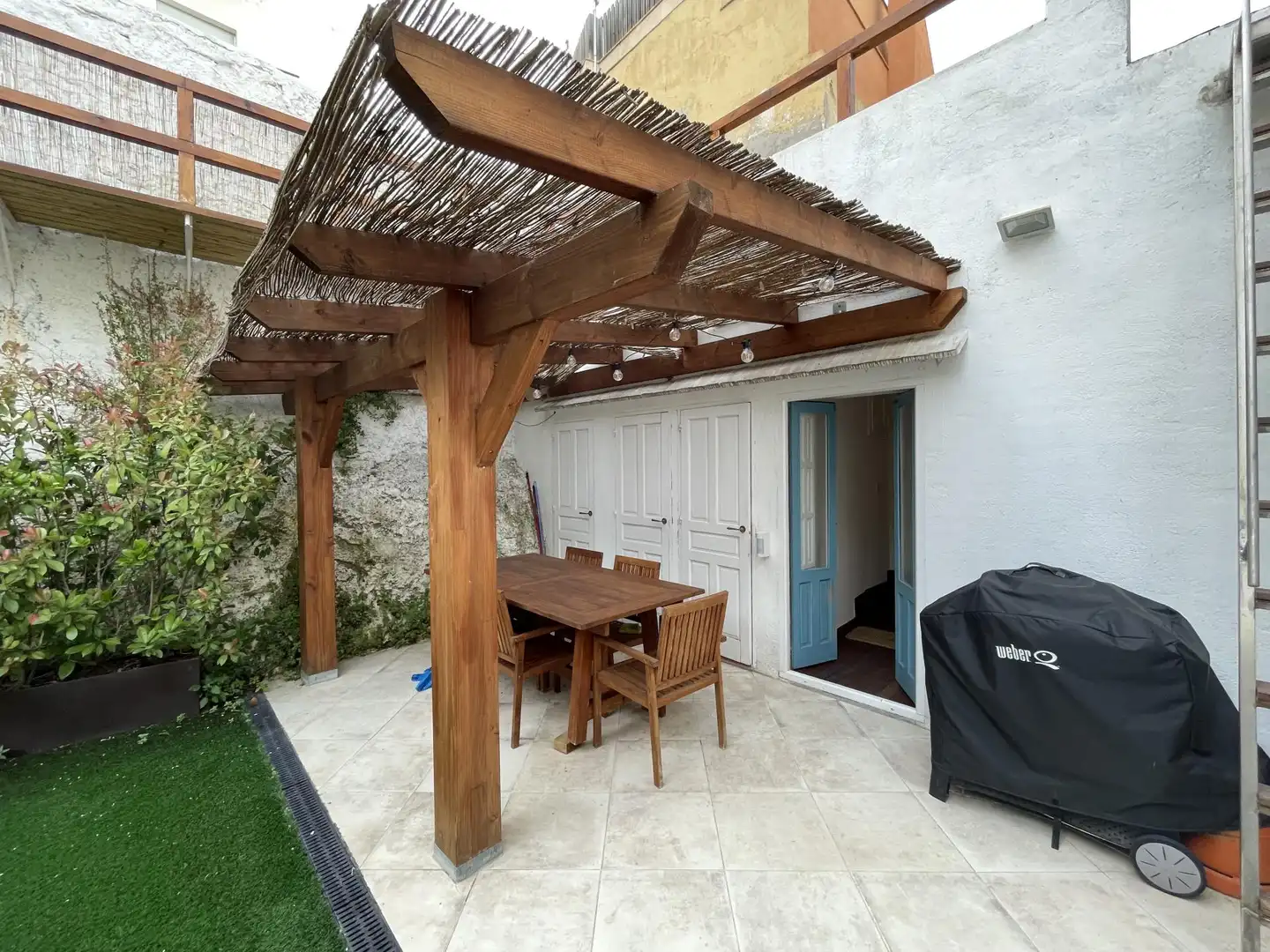 Casa adosada de alquiler en Centre