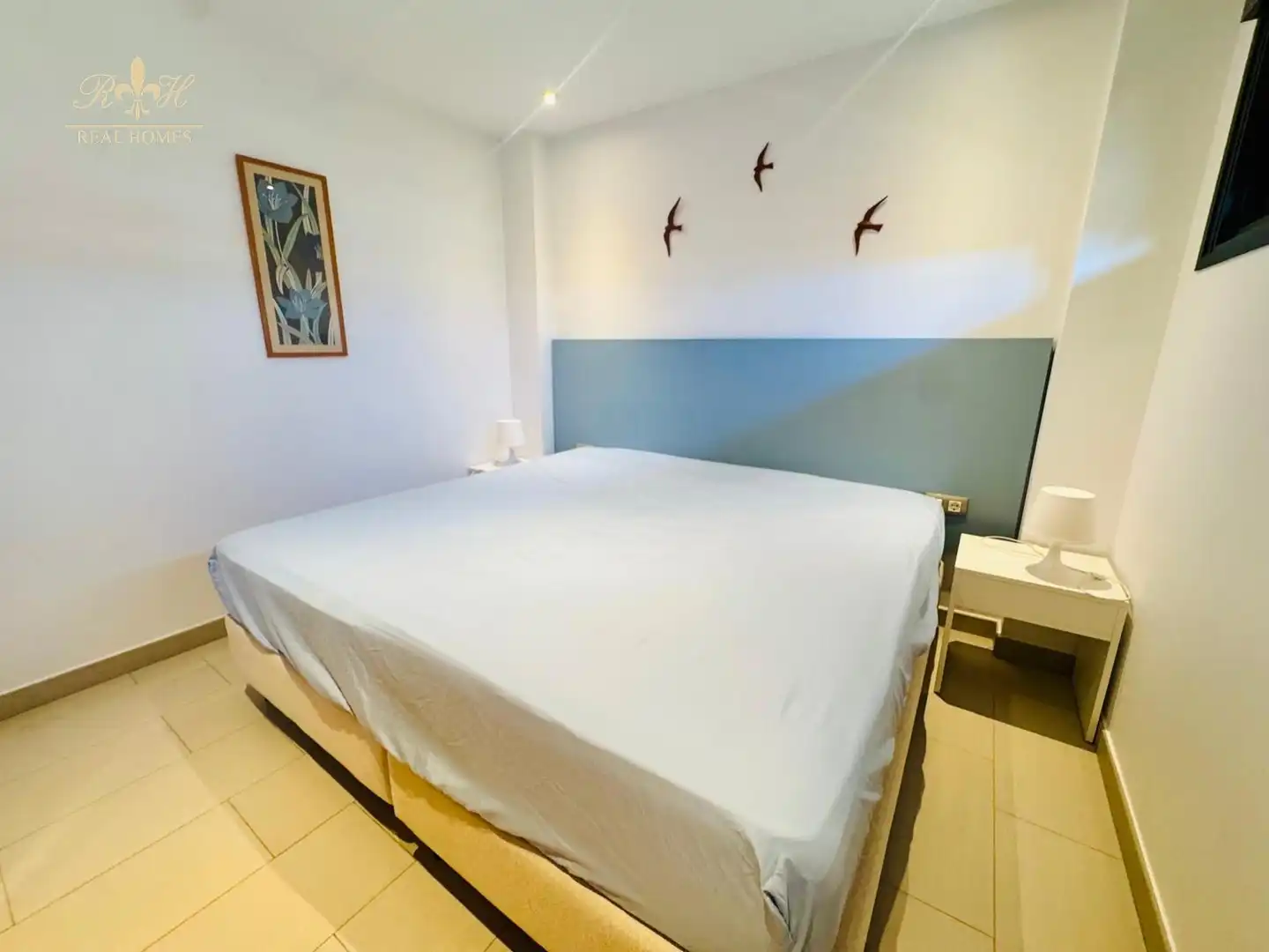 Schlafzimmer von Dachboden zur Miete in L'Alfàs del Pi mit Klimaanlage, Terrasse und Schwimmbad