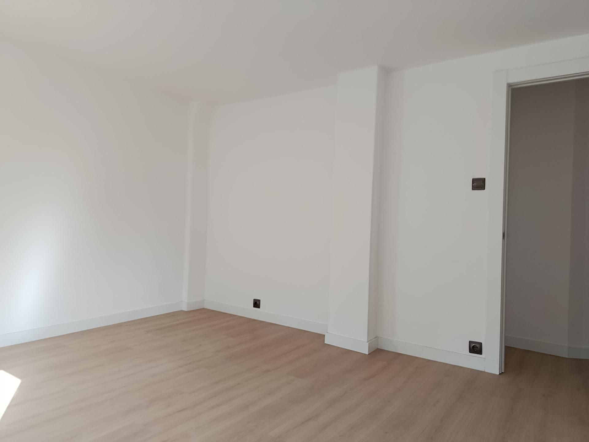 Flat to rent in  Zaragoza Capital  with Air Conditioner and Balcony