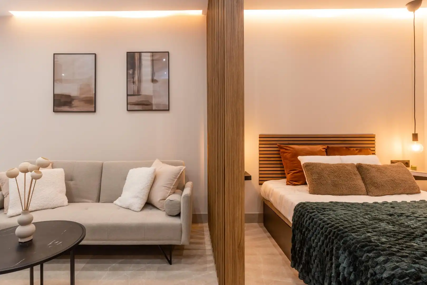 Bedroom of Study for sale in Granada  with Air Conditioner, Heating and Furnished