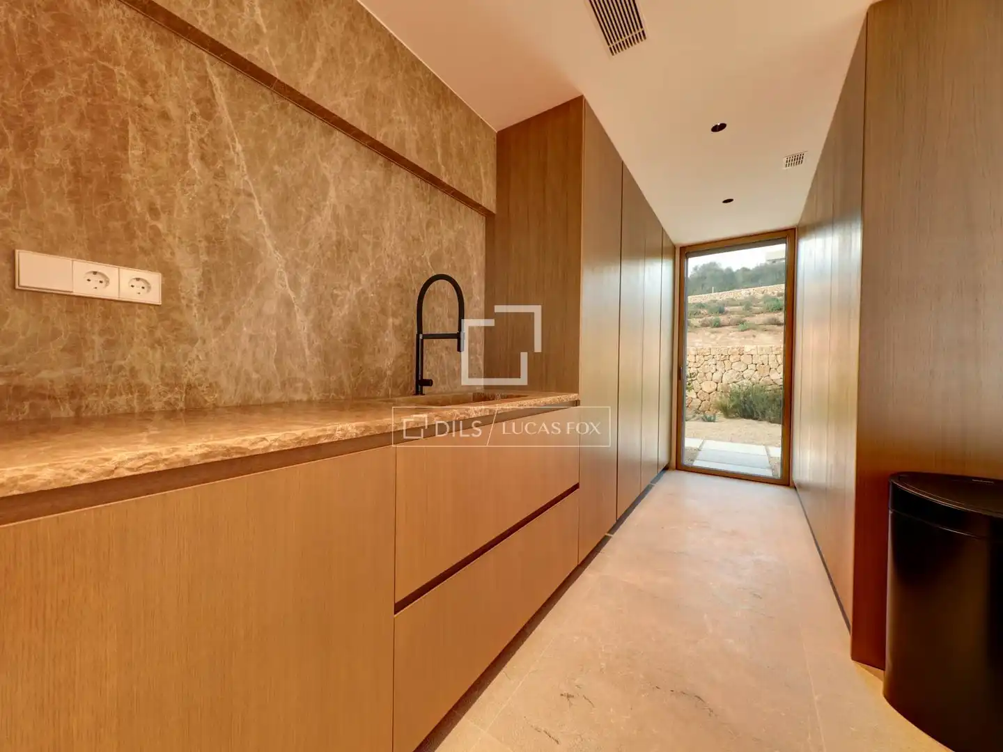 Küche von Country house zum Verkauf in  Palma de Mallorca mit Klimaanlage, Heizung und Privatgarten